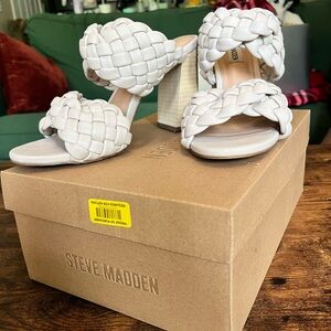 Steve Madden Twisted Bone Heel